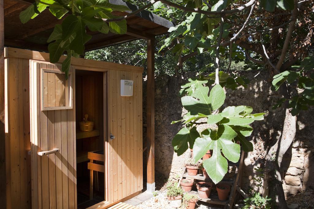 La Bastide Du Bois Breant Hotel Maubec  Bagian luar foto